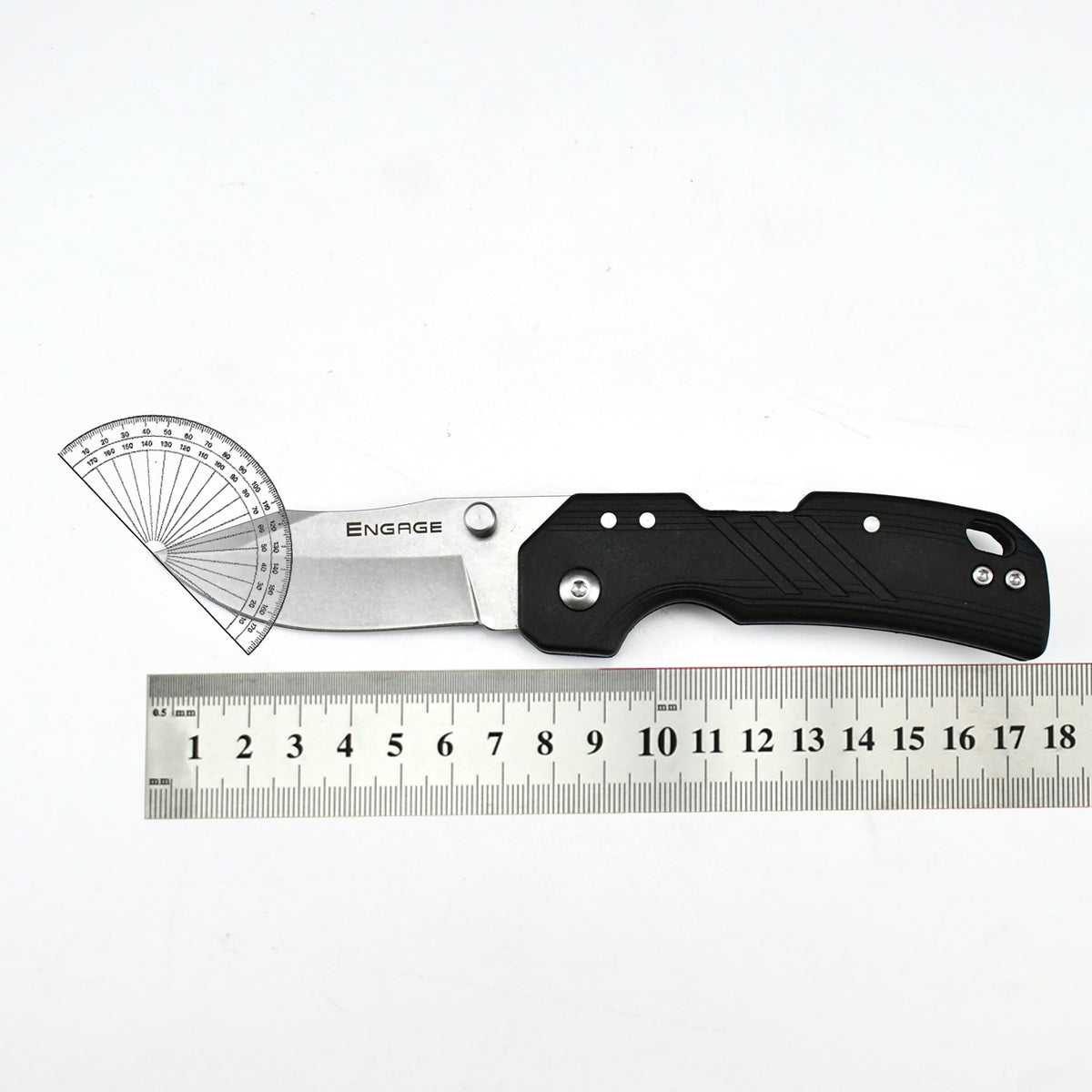 DJ046 Cold Steel Engage 2.5" Folding Knife